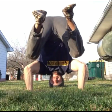 Looking for a Quick Energy Boost? – Try a Headstand